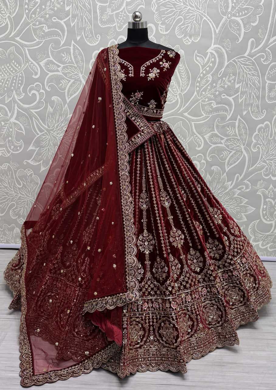 Soft Gold Crush Rajwada Lehenga for Festive Elegance