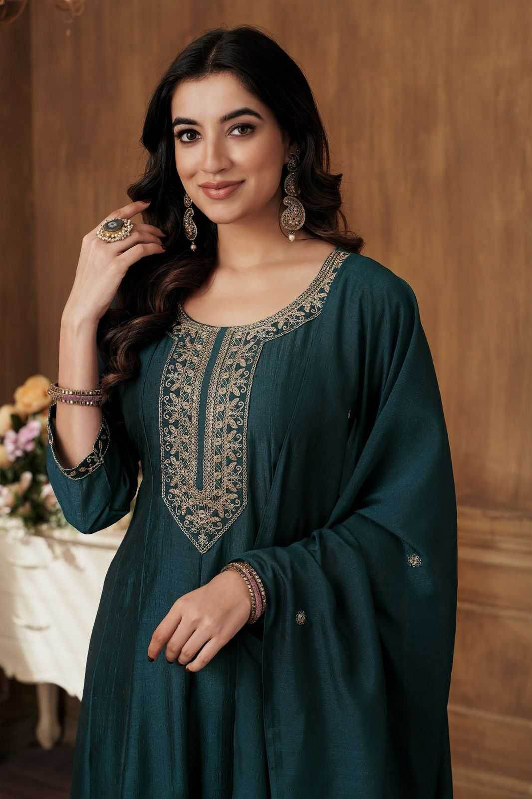 Ethnic Wear Embroidery Suit - MYLUXURY LANE ENTERPRISE