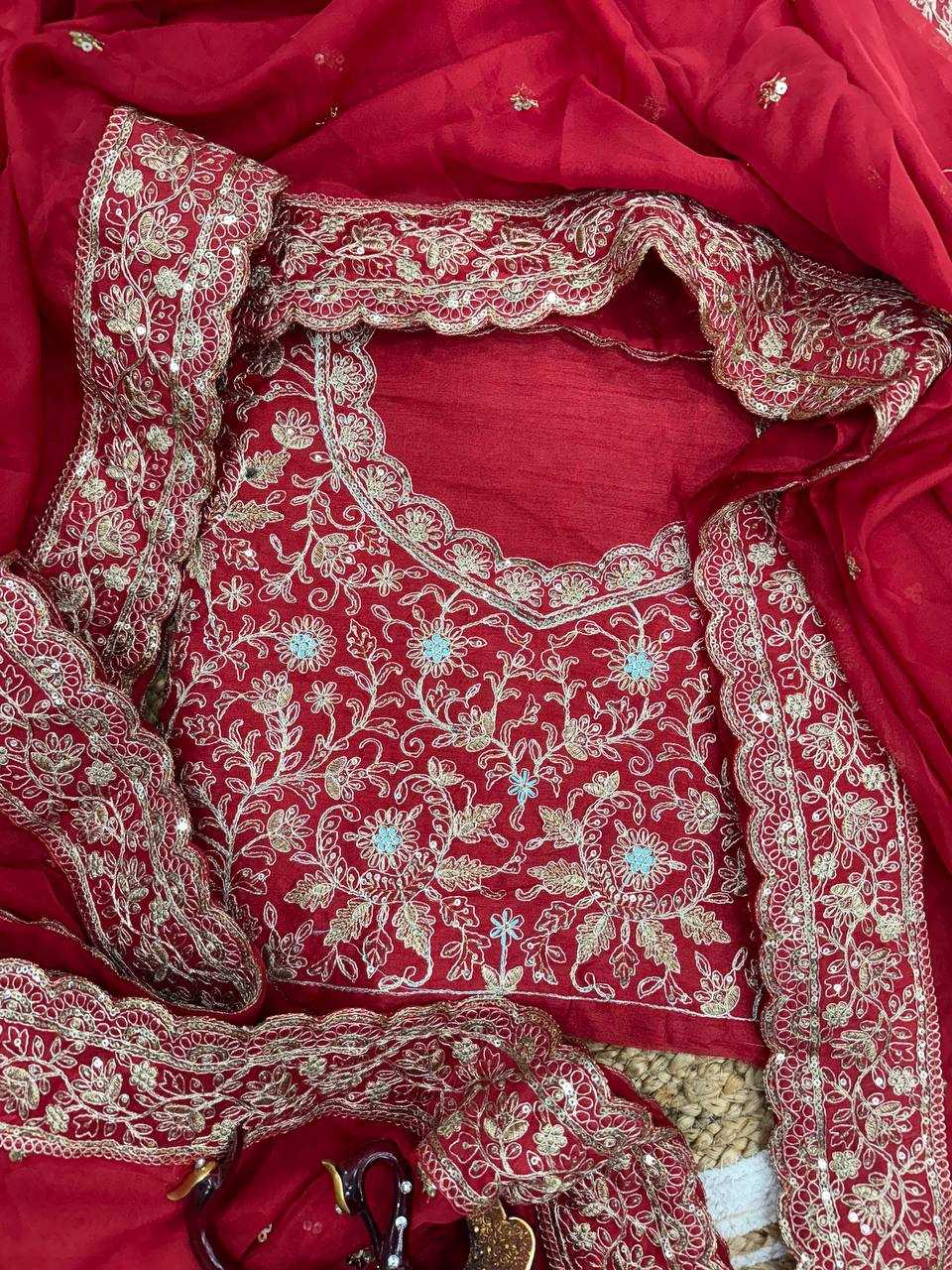 Tabby Silk  Designer Saree Outfits