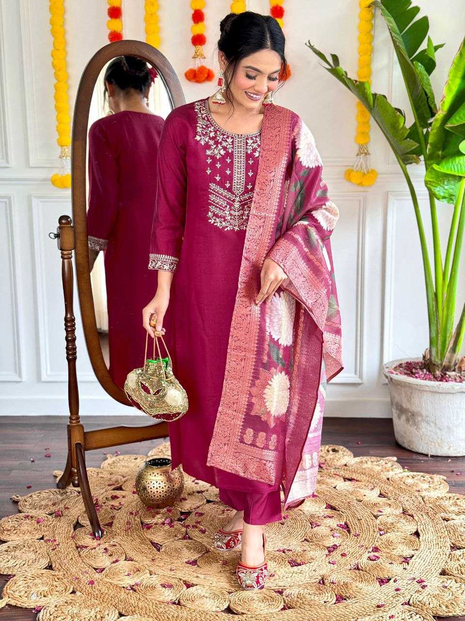 Viscose Chander Kurti Bottom With Dupatta