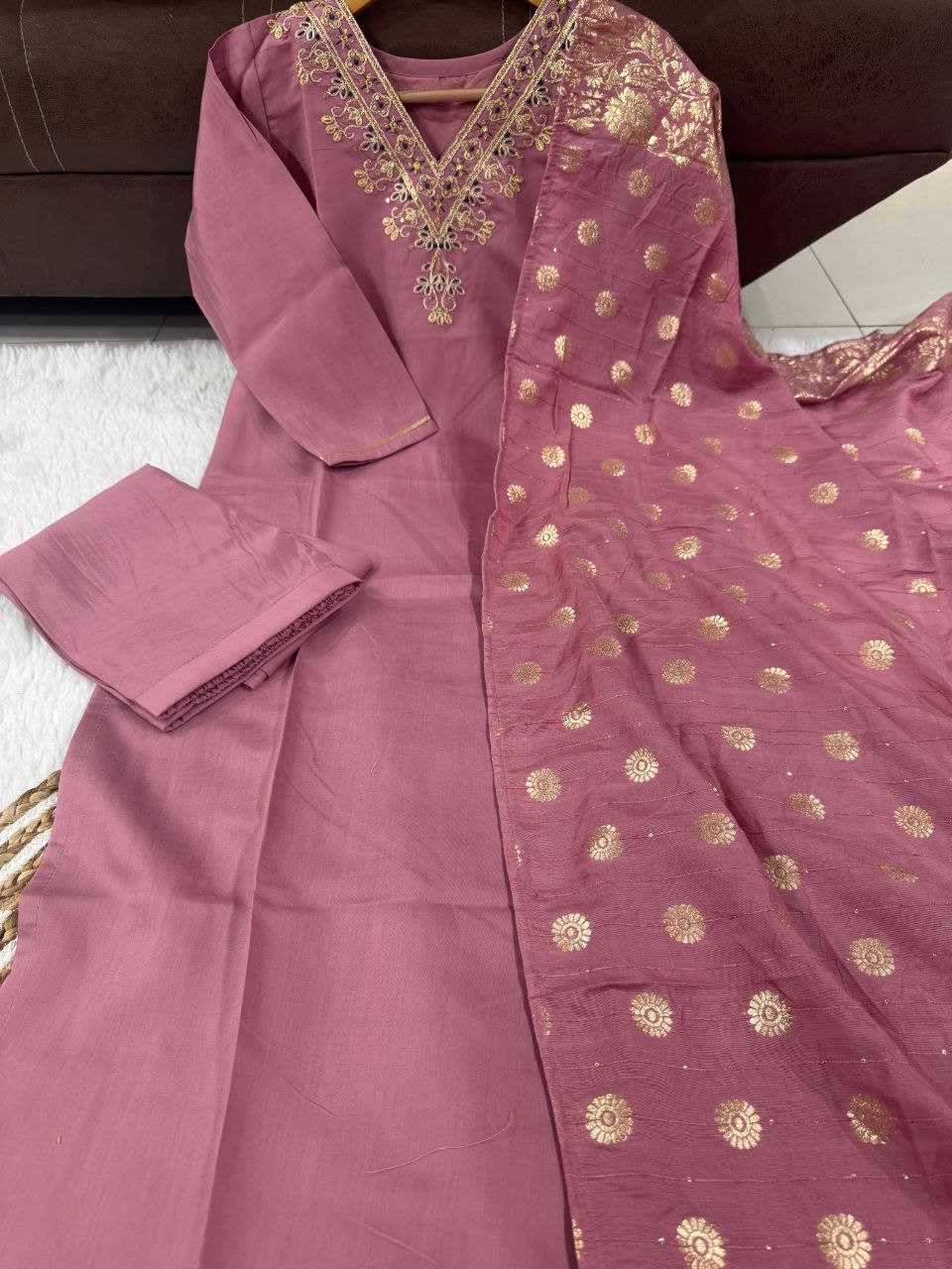 Viscose Chanderi Embroidery Punjabi Suit