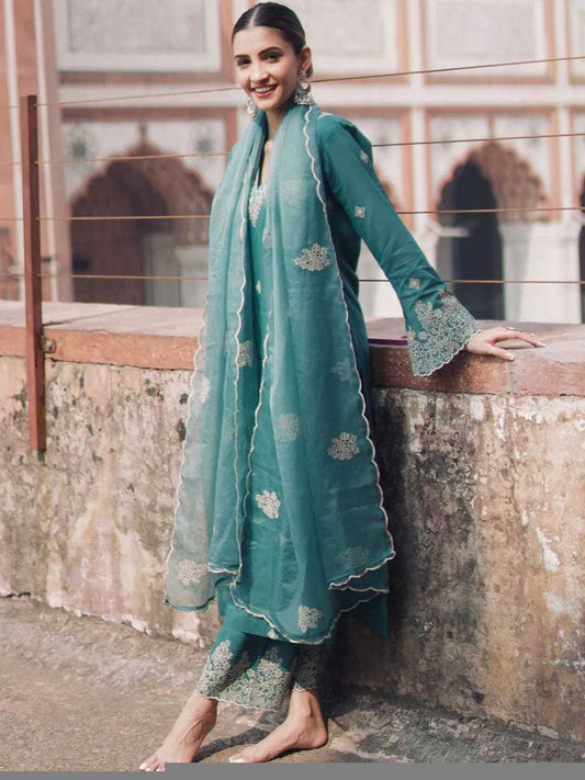 Viscose Chanderi Embroidered Kurti with Bottom and Dupatta