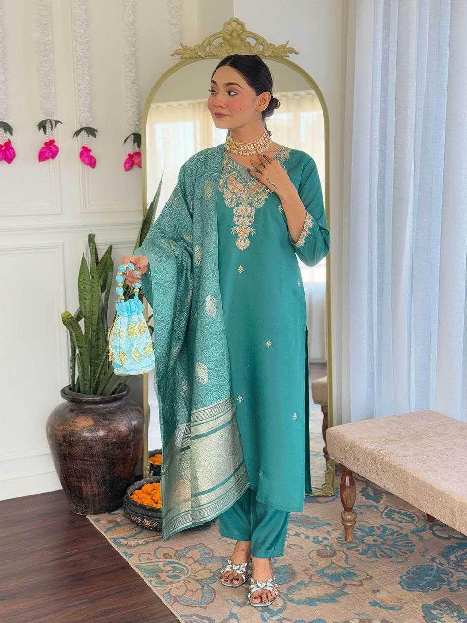 Viscose Casual Long Embroidered Kurti - MYLUXURY LANE ENTERPRISE