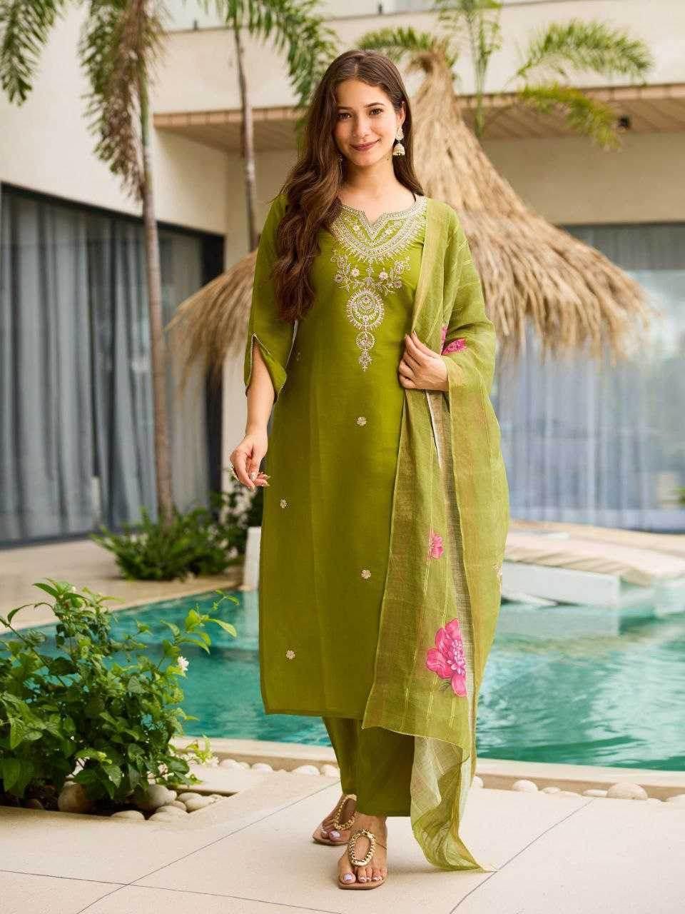 Viscose Embroidered Kurti - MYLUXURY LANE ENTERPRISE