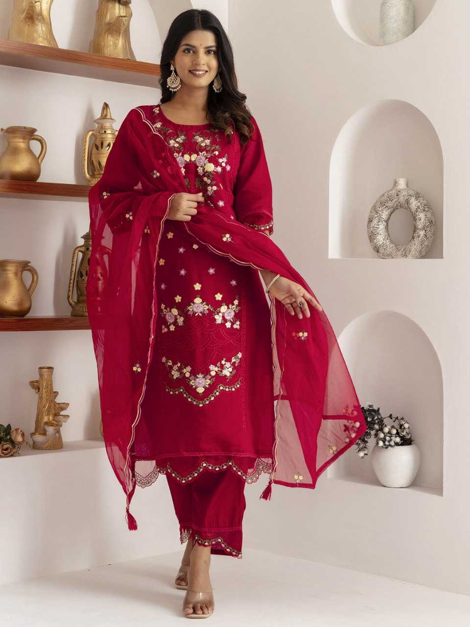 Viscose  Ladies Silk Suit