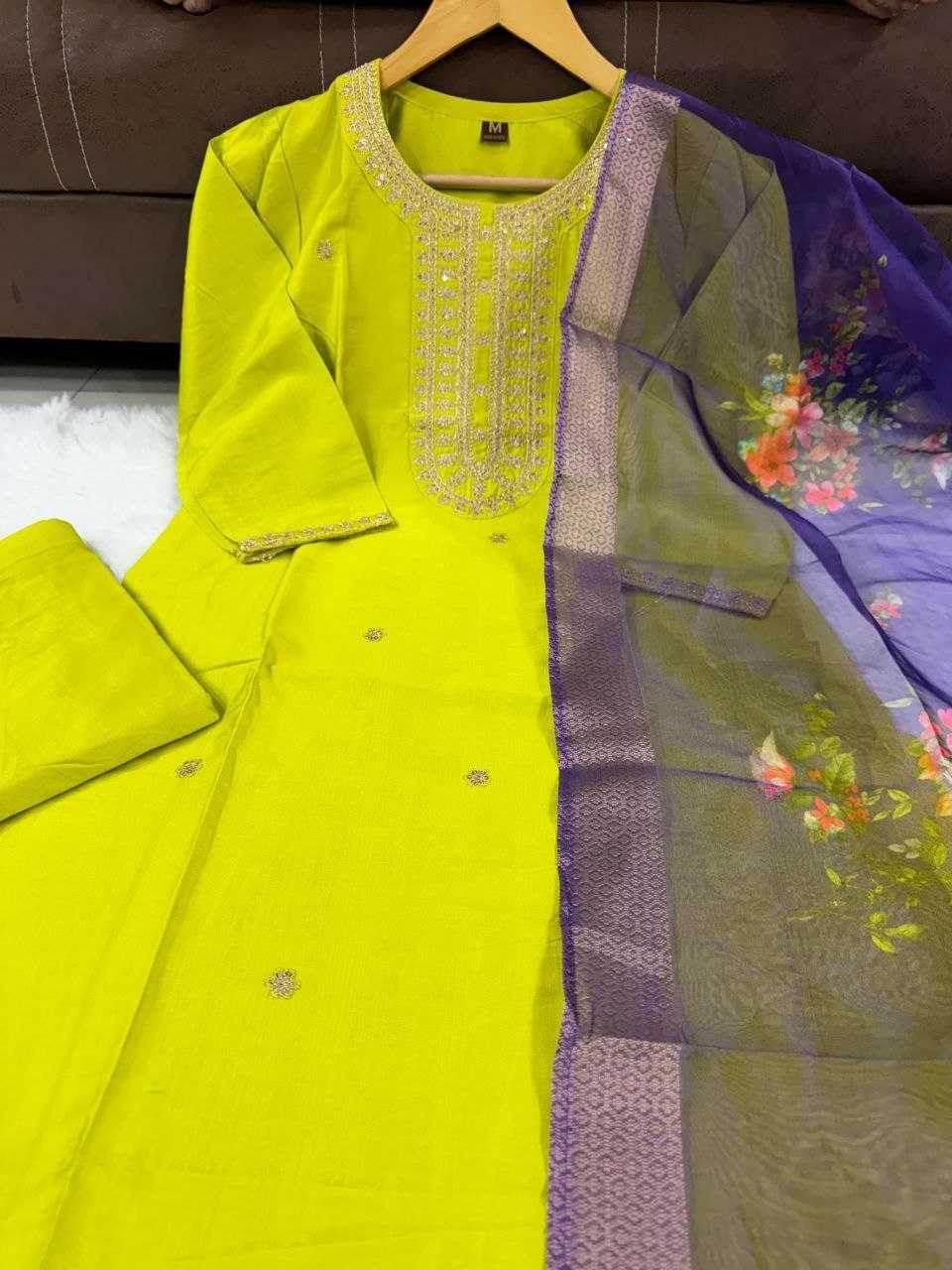 Viscose Kurti With Pants - MYLUXURY LANE ENTERPRISE